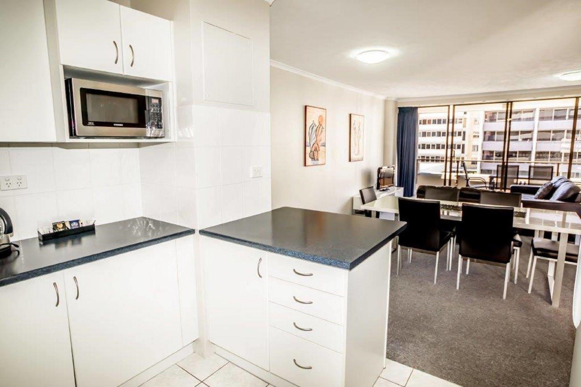 The Astor Apartments Brisbane Eksteriør billede